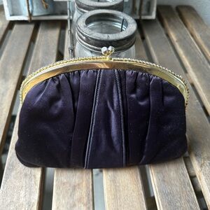 Vintage 1950’s SAKS FIFTH AVENUE Mel-Ton Rhinestone Clutch